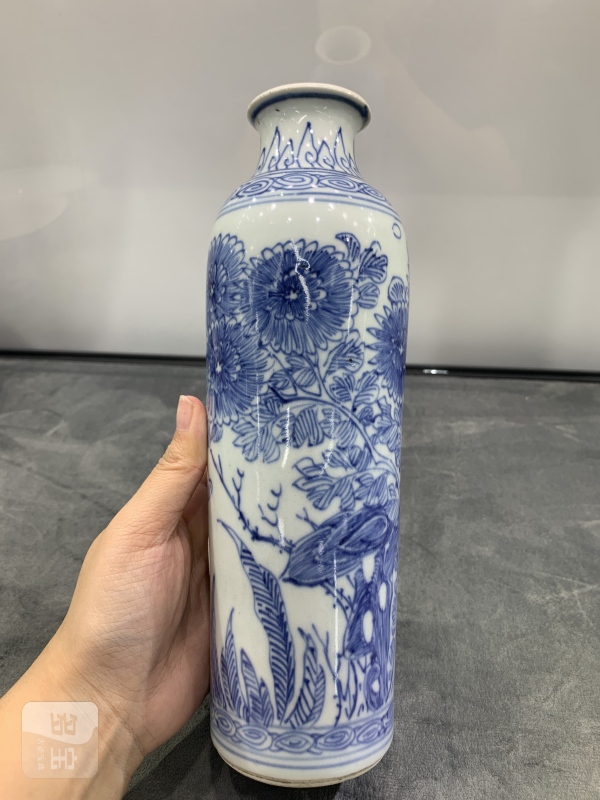 明崇祯青花淡描梅竹花鸟纹筒瓶 - 图3